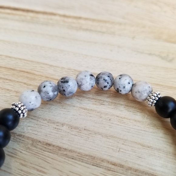 Sesame Jasper & Black Onyx Beaded Bracelet - Picture 6 of 7